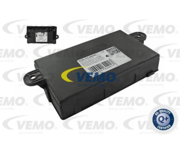 Разширителен клапан, климатизация VEMO V30-77-0026 за MERCEDES CLS (W218, C218) от 2011