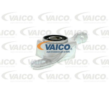 Маркуч на радиатора VAICO V30-2693 за MERCEDES E (S210) комби от 1996 до 2003