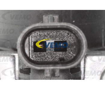 Термостат, охладителна течност VEMO V30-99-0102-1 за MERCEDES C (S204) комби от 2007 до 2014