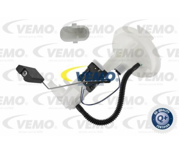 Компресор, климатизация VEMO V30-15-0031 за MERCEDES C (W203) седан от 2000 до 2007