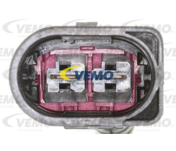 Топлообменник, отопление на вътрешното пространство VEMO V46-61-0012 за RENAULT MASTER II (JD) пътнически от 1998 до 2011