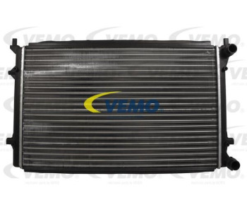 Кондензатор, климатизация VEMO V15-62-1029 за VOLKSWAGEN PASSAT B7 (362) седан от 2010 до 2014