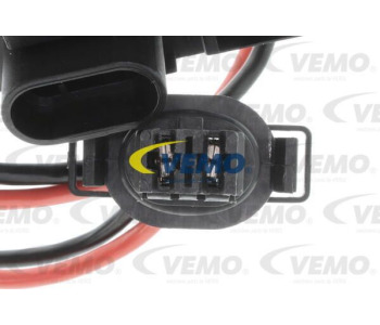 Всмукващ вентилатор, въздух за купето VEMO V42-03-1223 за PEUGEOT 406 (8E/F) комби от 1996 до 2004