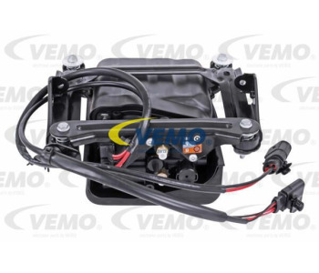 Радиатор, охлаждане на двигателя VEMO V46-60-0005 за RENAULT CLIO I (B/C57_, 5/357_) от 1990 до 1998