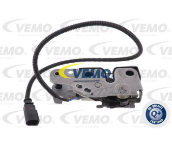 Вентилатор, охлаждане на двигателя VEMO V15-01-1893 за VOLKSWAGEN CADDY III (2KA, 2KH, 2CA, 2CH) товарен от 2004 до 2015