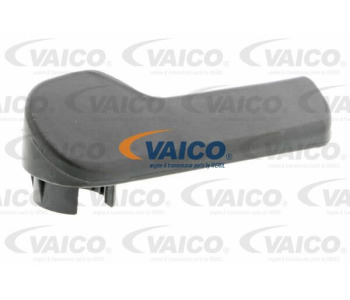Маркуч на радиатора VAICO V10-4684 за VOLKSWAGEN TRANSPORTER V (7HA, 7HH, 7EA, 7EH) товарен от 2003 до 2015