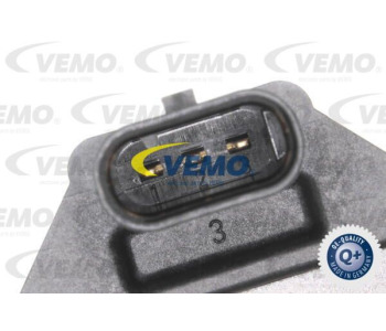 Допълнителна водна помпа VEMO V10-16-0044 за AUDI Q5 (8R) от 2008 до 2012
