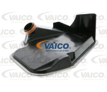 Капак, кутия въздушен филтър VAICO V10-4738 за AUDI A3 Sportback (8PA) от 2004 до 2015