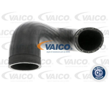 Въздуховод за турбината VAICO V10-3825 за AUDI A4 Avant (8ED, B7) от 2004 до 2008