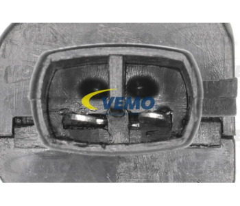 Горивопроводен елемент (горивна помпа+сонда) VEMO V95-09-0025 за VOLVO C30 от 2006 до 2013