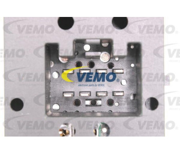 Регулиращ клапан на свободния ход, захранване с въздух VEMO V25-77-0017 за FORD MONDEO II (BAP) лифтбек от 1996 до 2000