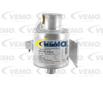 Горивна помпа VEMO V30-09-0011 за MERCEDES ML (W166) от 2011 до 2015