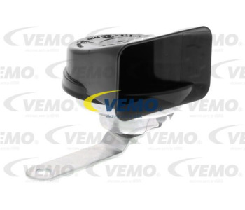 Корпус на дроселовата клапа VEMO V30-81-0004 за MERCEDES CLK (A208) кабриолет от 1998 до 2002