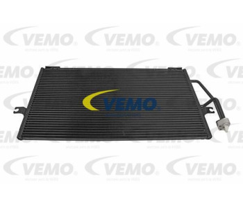 Регулиращ клапан на свободния ход, захранване с въздух VEMO V95-77-0001 за VOLVO V40 (VW) комби от 1995 до 2004