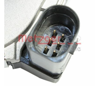 Корпус на дроселовата клапа METZGER 0892430 за SEAT CORDOBA (6L2) от 2002 до 2009